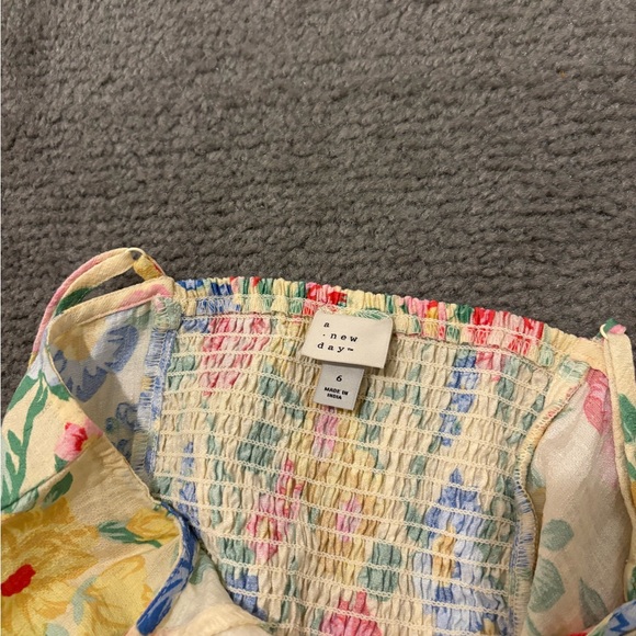 Floral Sleeveless Dress - Picture 3 of 3